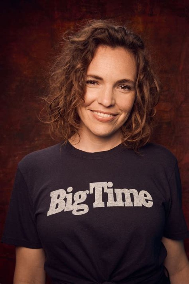 Beth Stelling Net Worth, Age, Height, Bio, Birthday, Wiki!