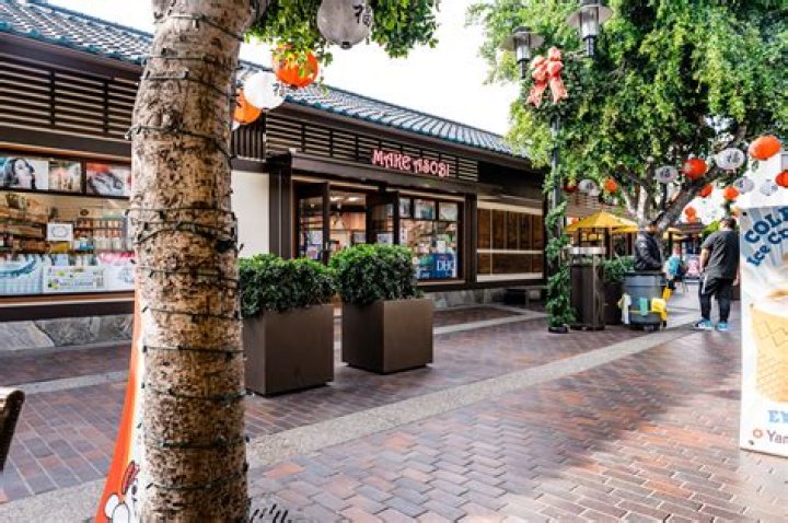 Discover The Heart Of Japanese Culture In LA's Little Tokyo Market