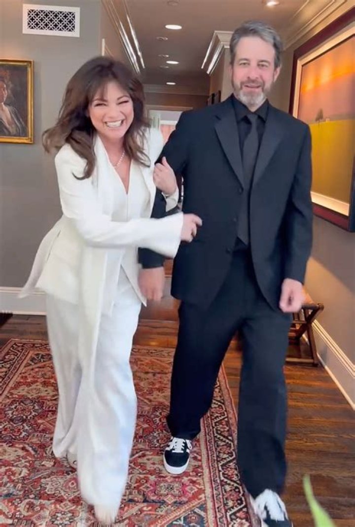 Eddie Van Halen Former Wife- Valerie Bertinelli Age, Net Worth, Children