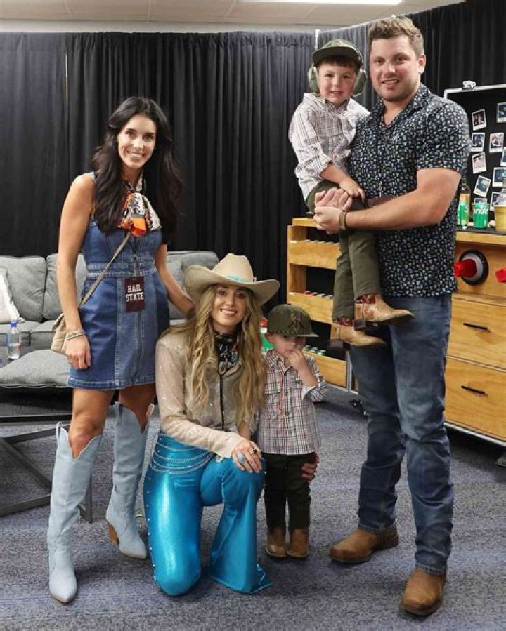 Lainey Wilson Children Does Lainey Wilson Have Kids