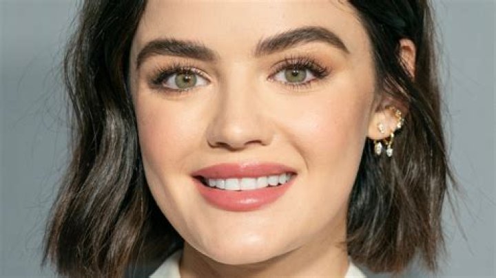 Lucy Hale Ethnicity, Nationality, Race, Family, Body measurements, career