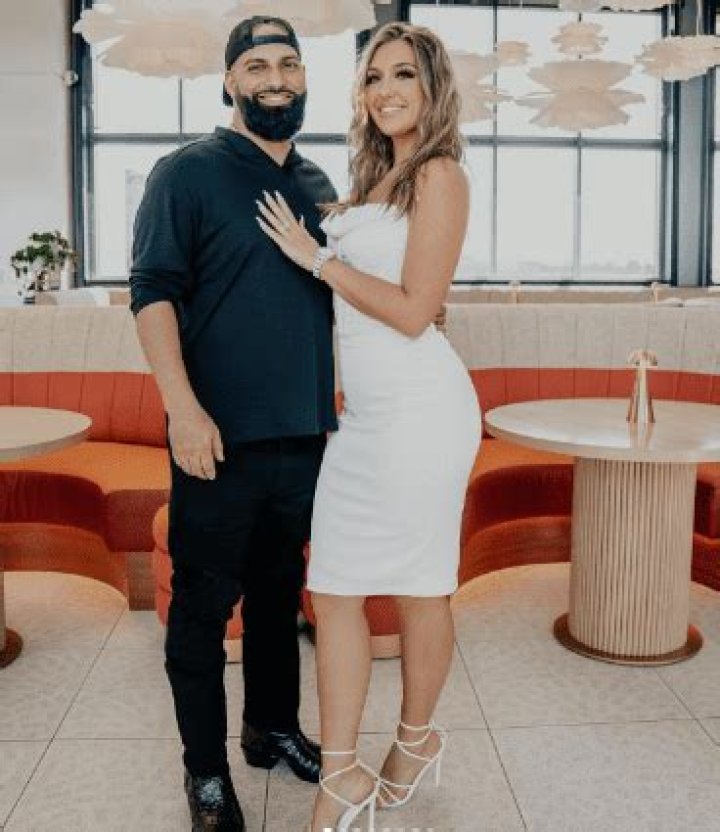 Secrets Of Savannah Dexter's Husband Revealed