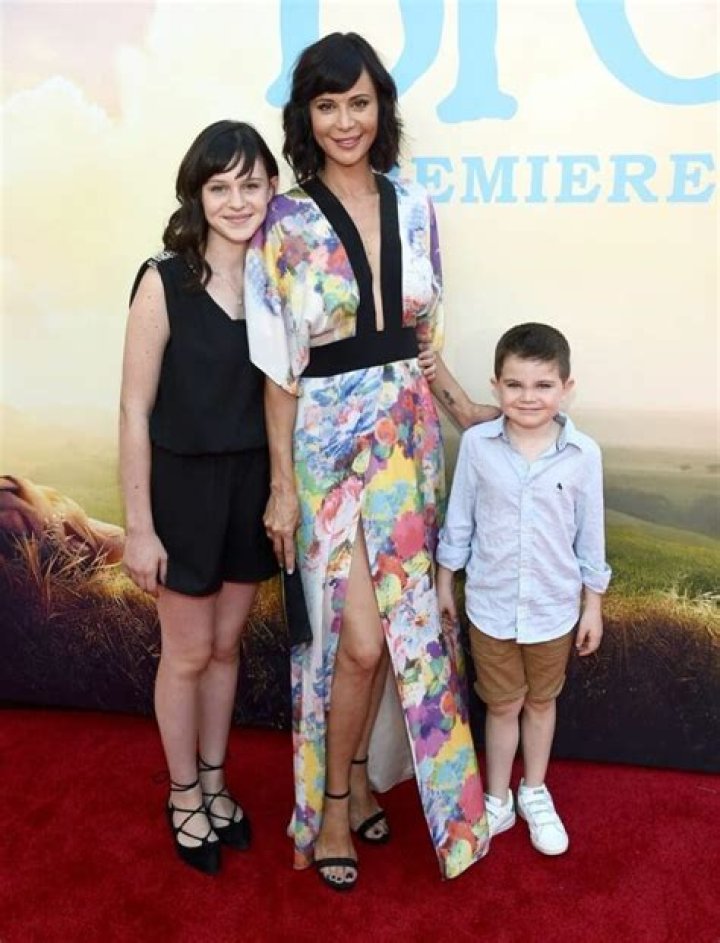 Uncover The Secrets Of Catherine Bell And Adam Beason's On-Screen Chemistry