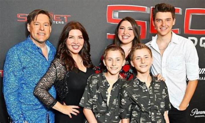Who Is Samantha Sharpe From American Idol? Find Details On Parents Age Height and Instagram