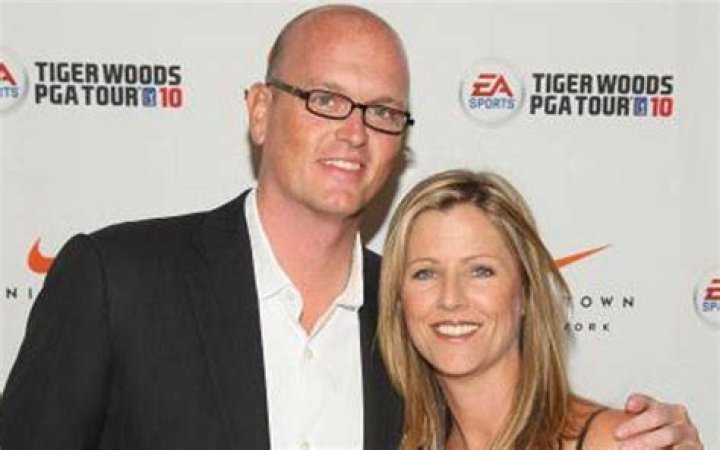 Who Is Scott Van Pelt’s Wife Stephanie Van Pelt? Details On Their Married Life